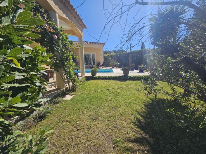 Image No.18-4 Bed House for sale