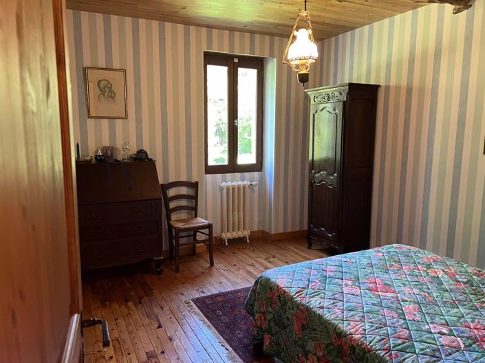 Image No.14-4 Bed House for sale