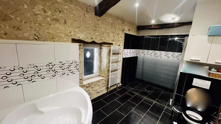 Image No.15-3 Bed House for sale