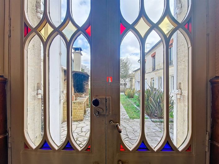 Image No.7-6 Bed House for sale
