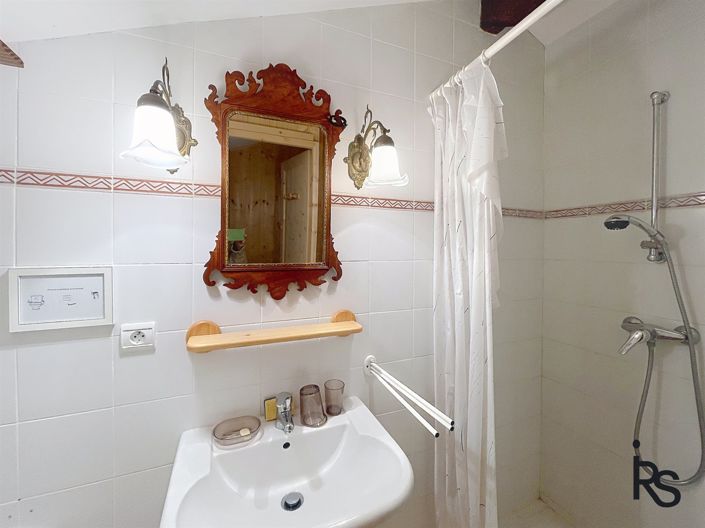 Image No.15-3 Bed House for sale