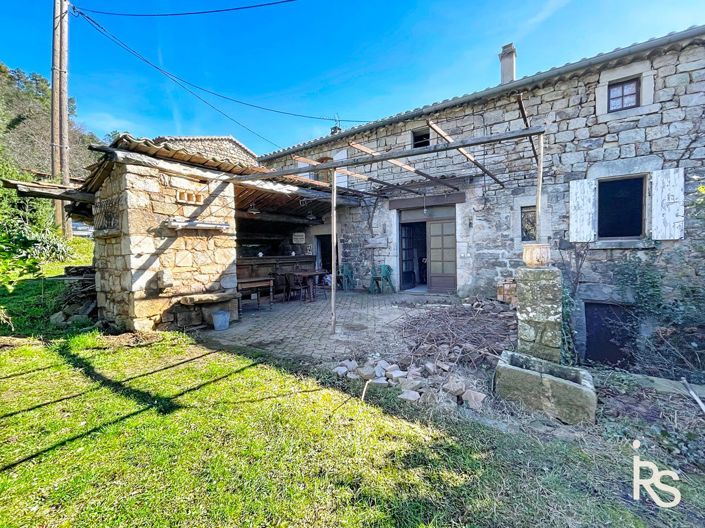 Image No.2-6 Bed House for sale