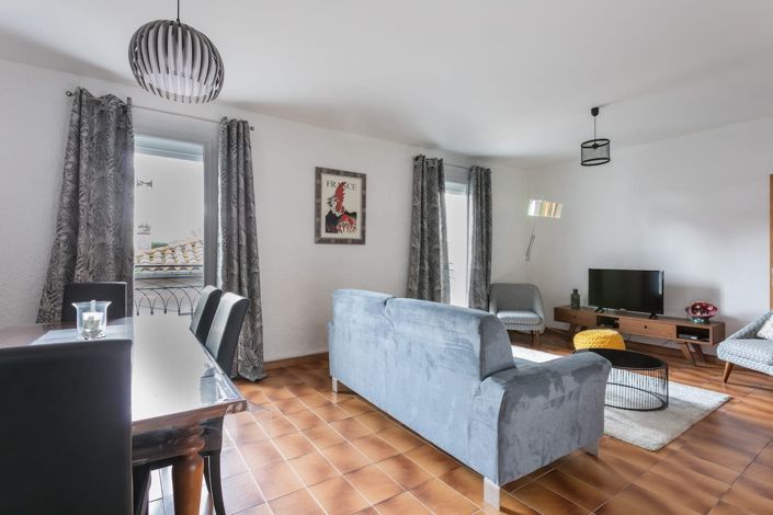 Image No.10-2 Bed Apartment for sale
