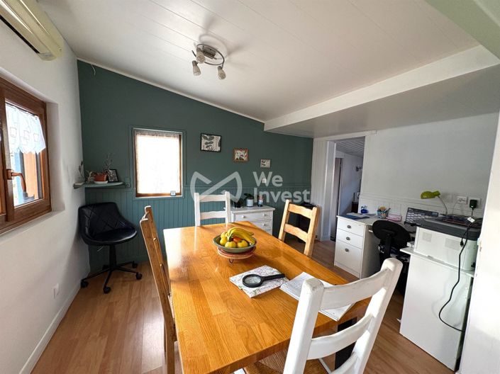 Image No.8-3 Bed House for sale