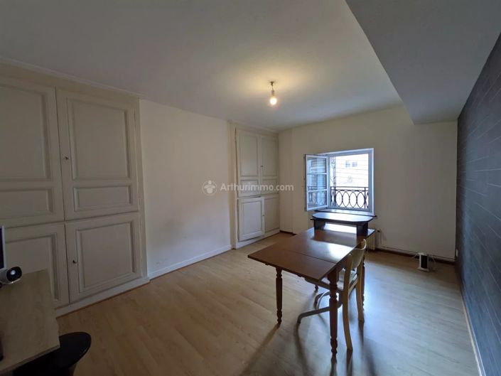 Image No.5-Appartement de 3 chambres à vendre à Neufchâteau