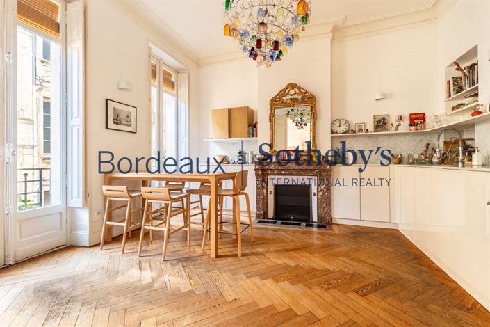 Image No.10-3 Bed Apartment for sale