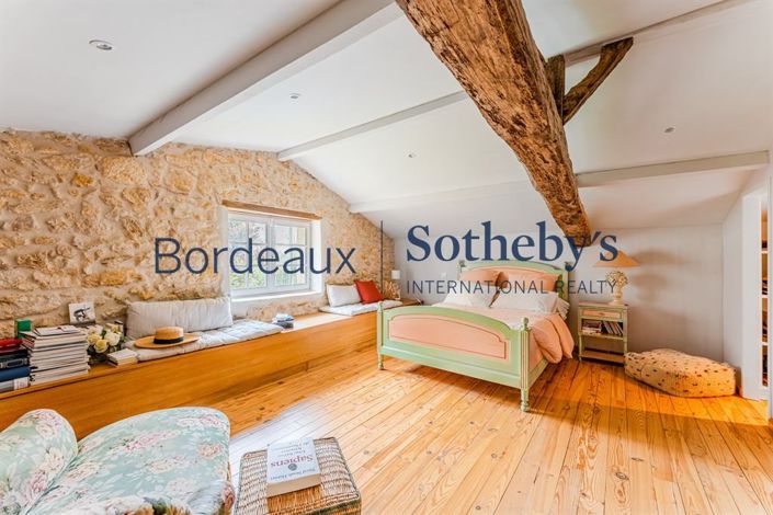 Image No.14-4 Bed House for sale