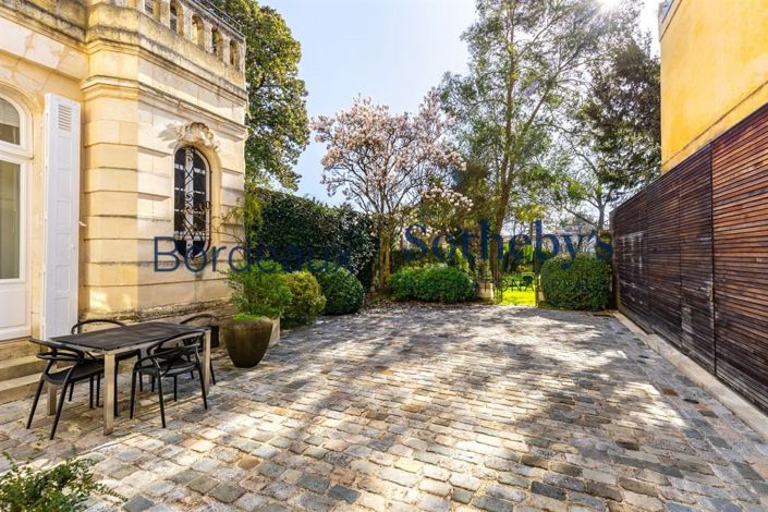 Image No.2-7 Bed House for sale
