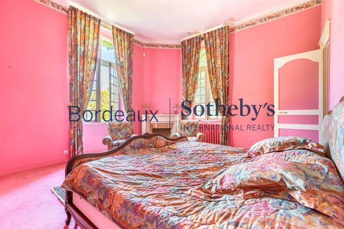 Image No.10-Propriété de 6 chambres à vendre à Bordeaux