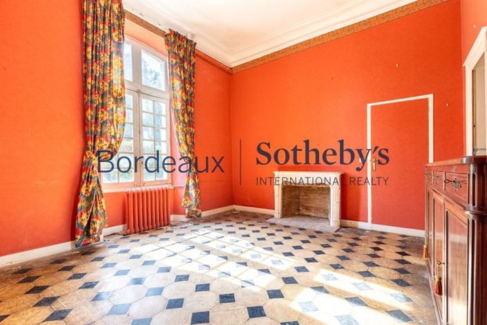 Image No.7-Propriété de 6 chambres à vendre à Bordeaux