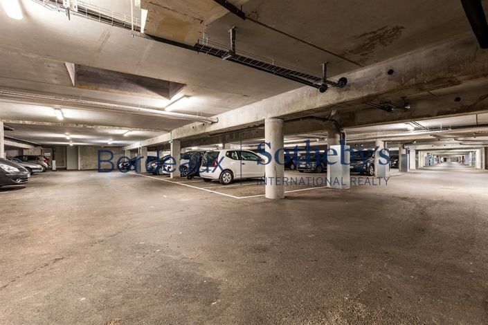 Image No.15-3 Bed Apartment for sale