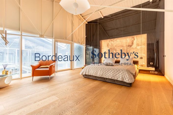 Image No.11-5 Bed House for sale