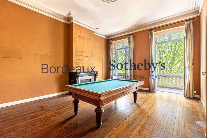 Image No.7-Propriété de 6 chambres à vendre à Bordeaux