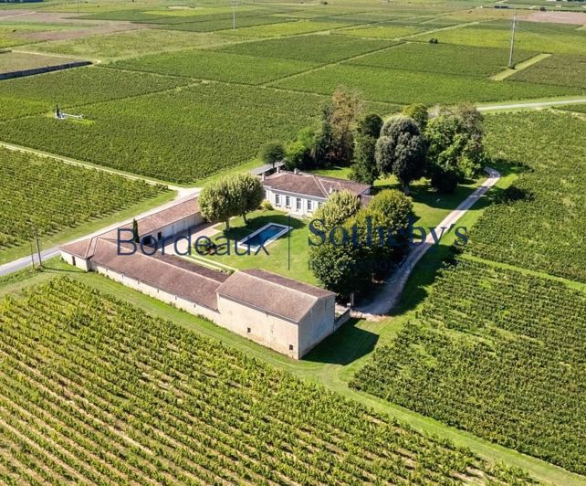 Image No.3-5 Bed Property for sale