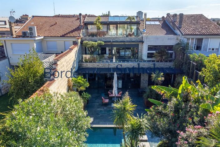 Image No.2-5 Bed House for sale