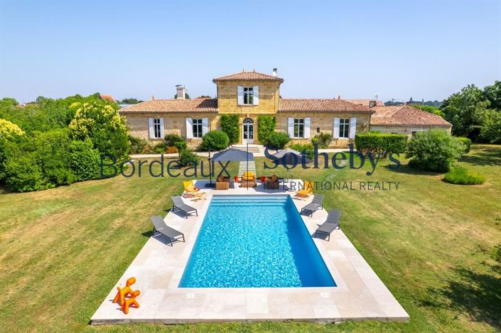 Image No.2-6 Bed Property for sale