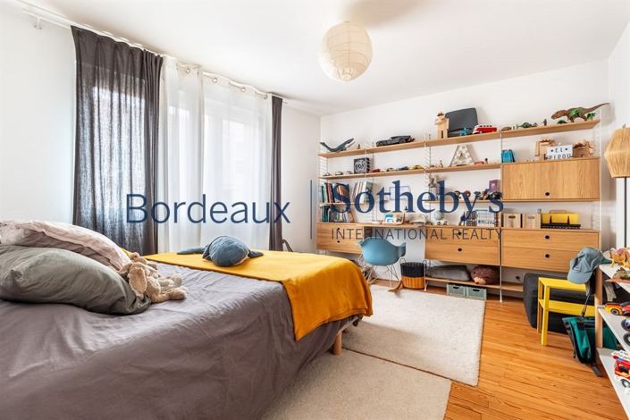 Image No.11-4 Bed House for sale