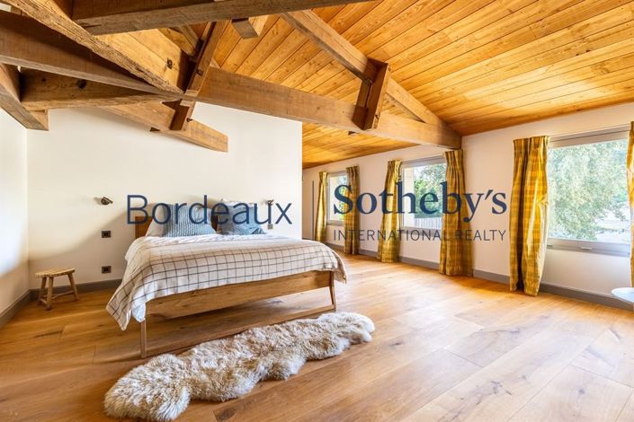 Image No.14-6 Bed House for sale