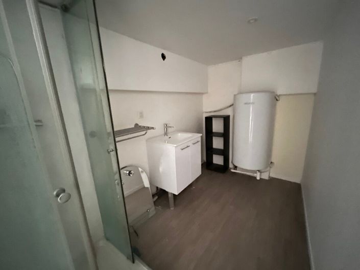 Image No.9-1 Bed House for sale