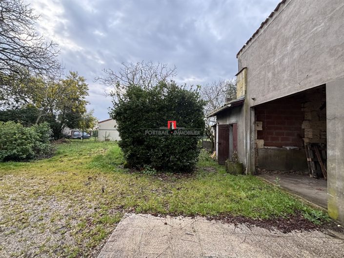 Image No.12-4 Bed House for sale