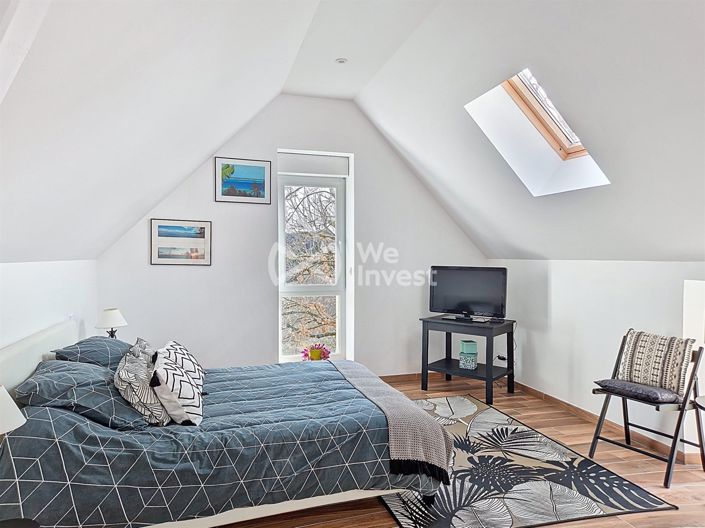 Image No.8-4 Bed House for sale