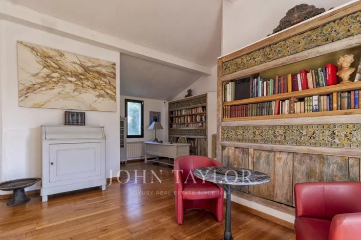 Image No.9-3 Bed House for sale