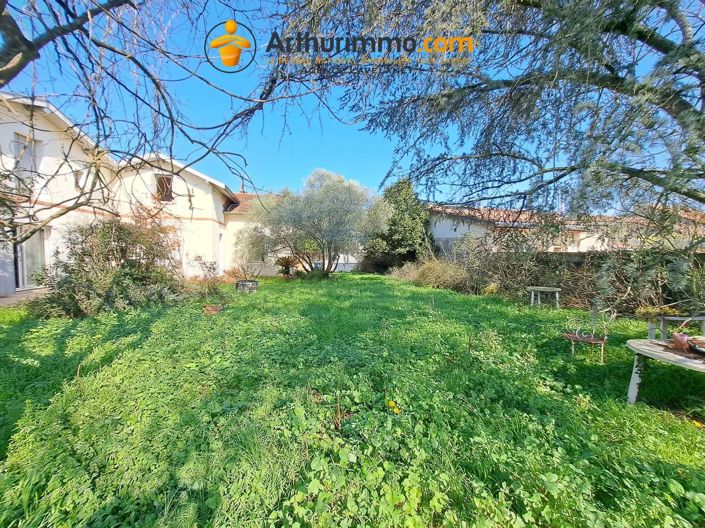 Image No.14-3 Bed House for sale