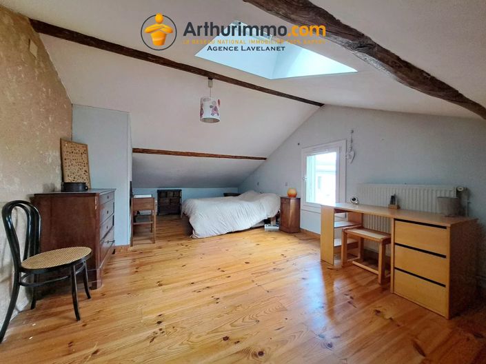 Image No.3-3 Bed House for sale