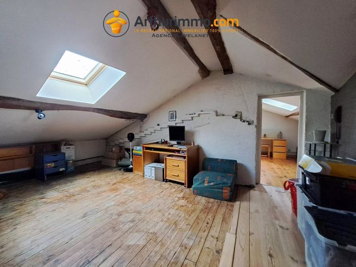 Image No.8-3 Bed House for sale