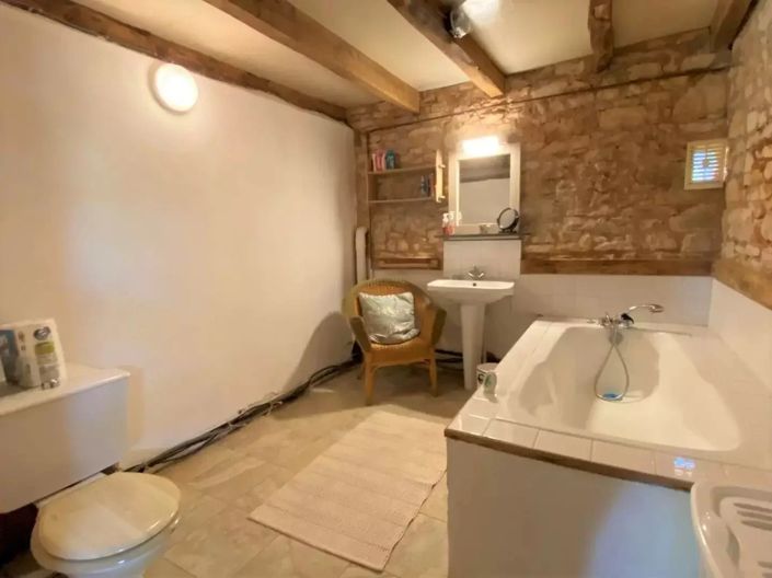 Image No.16-5 Bed House for sale