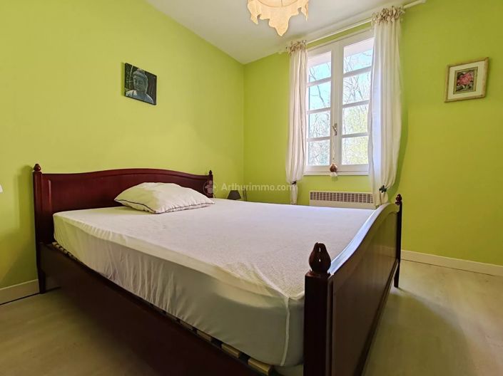 Image No.7-4 Bed House for sale