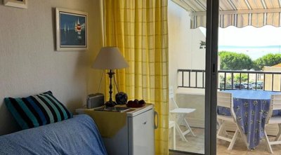 1 - Bormes-les-Mimosas, Appartement