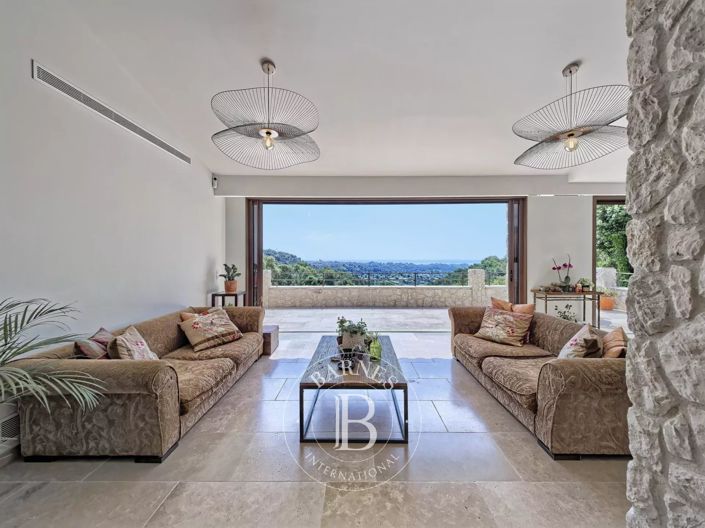 Image No.4-4 Bed House for sale