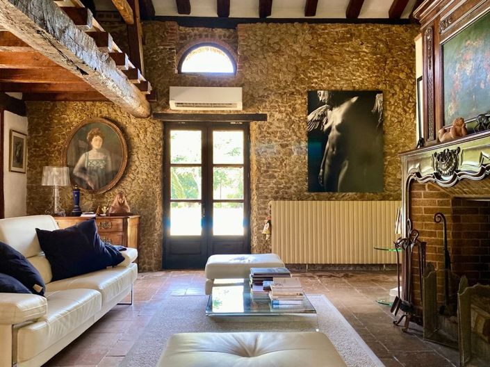 Image No.7-4 Bed House for sale