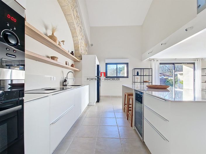 Image No.6-3 Bed House for sale
