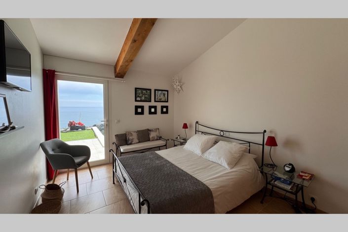 Image No.12-5 Bed House for sale