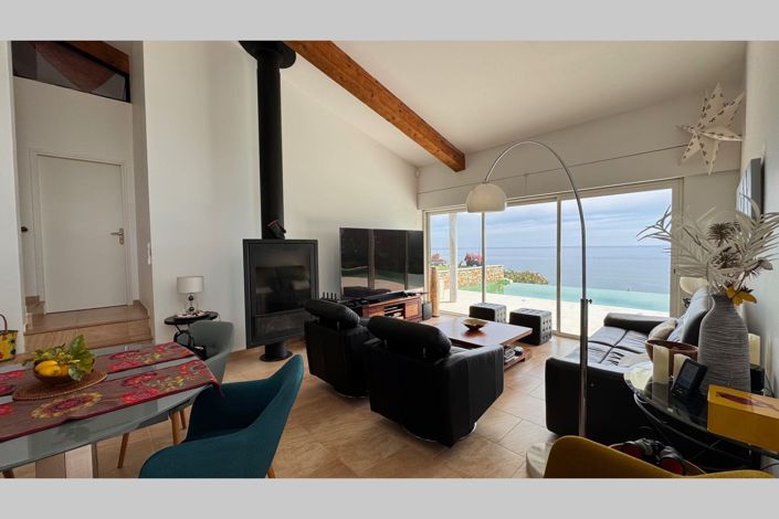 Image No.7-5 Bed House for sale
