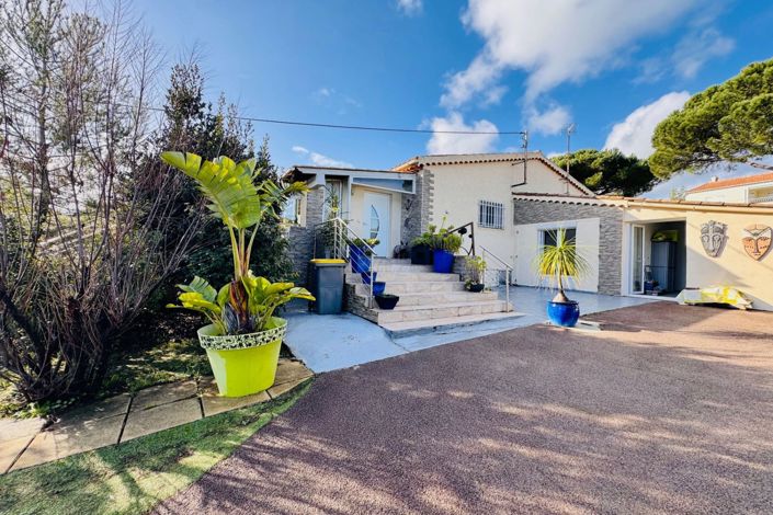 Image No.3-3 Bed House for sale