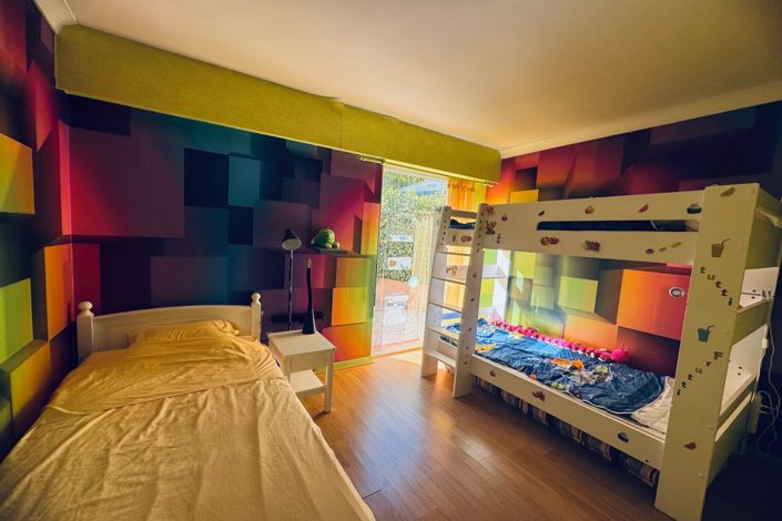Image No.11-4 Bed House for sale