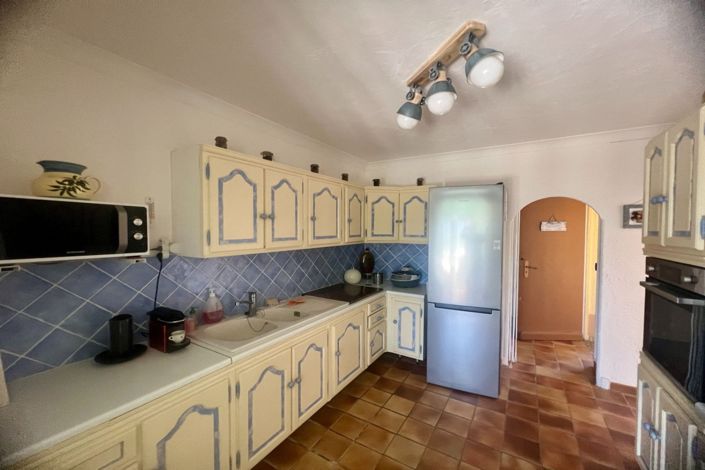 Image No.7-4 Bed House for sale