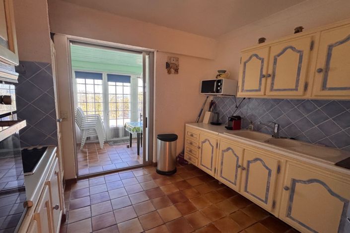 Image No.8-4 Bed House for sale