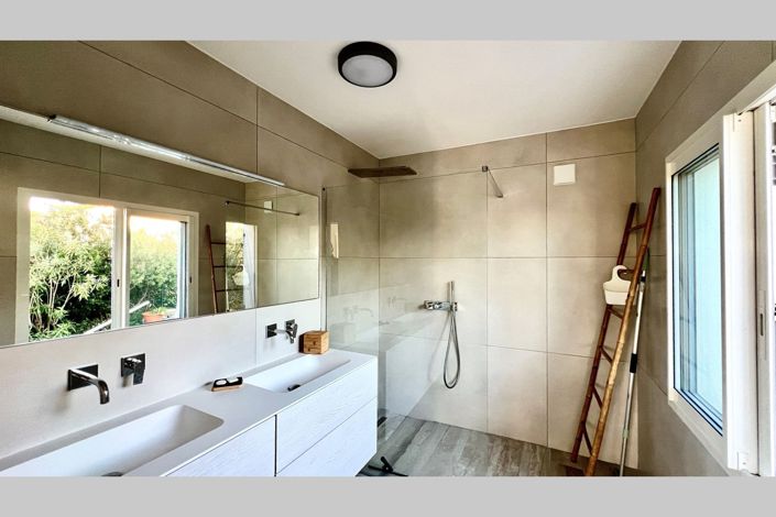 Image No.16-3 Bed House for sale