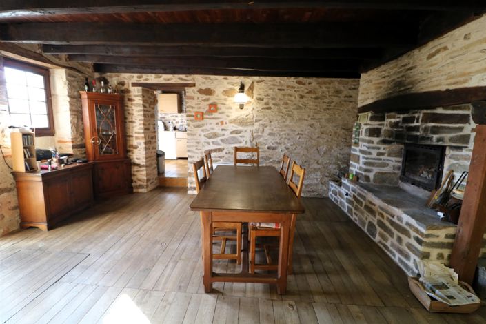 Image No.18-5 Bed House for sale