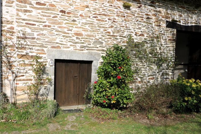 Image No.25-5 Bed House for sale