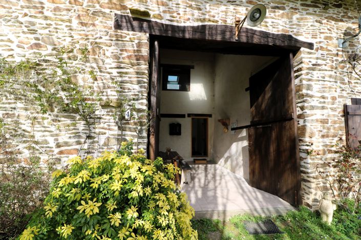 Image No.30-5 Bed House for sale