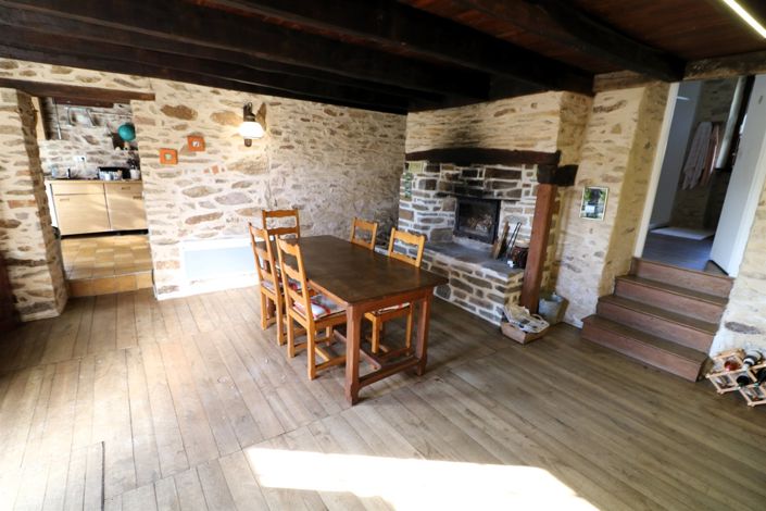Image No.55-5 Bed House for sale