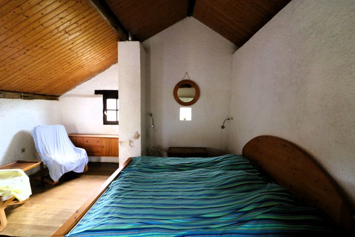 Image No.58-5 Bed House for sale