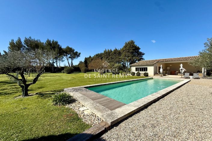 Image No.3-4 Bed House for sale