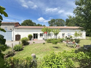 1 - Cézac, Maison
