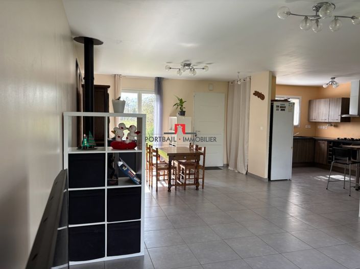 Image No.3-4 Bed House for sale